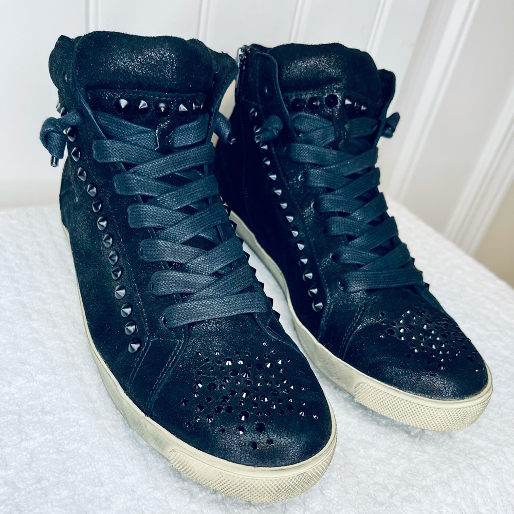 KENNEL & SCHMENGER LEATHER HIGH TOPS W/ SWAROVSKI ELEMENTS SIZE 8